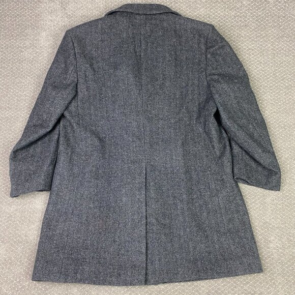 Vintage Shack's Herringbone Tweed Wool Overcoat Men's 44R Gray Mid-Length Coat - Picture 3 of 12